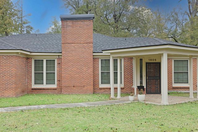 1605 W 35th Avenue, Pine Bluff, AR 71603