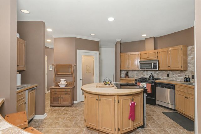 1605 W 35th Avenue, Pine Bluff, AR 71603