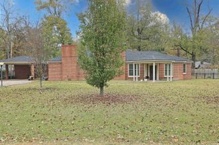 1605 W 35th Avenue, Pine Bluff, AR 71603
