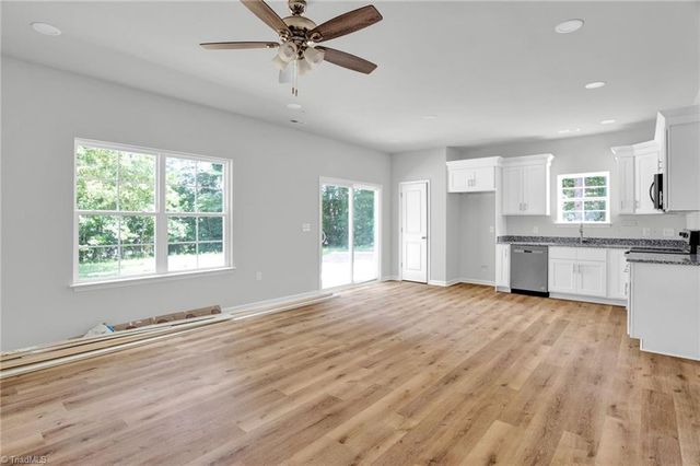 460 Sanford Avenue, Mocksville, NC 27028