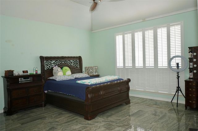 1806 Shadow Haven Court, Fresno, TX 77545