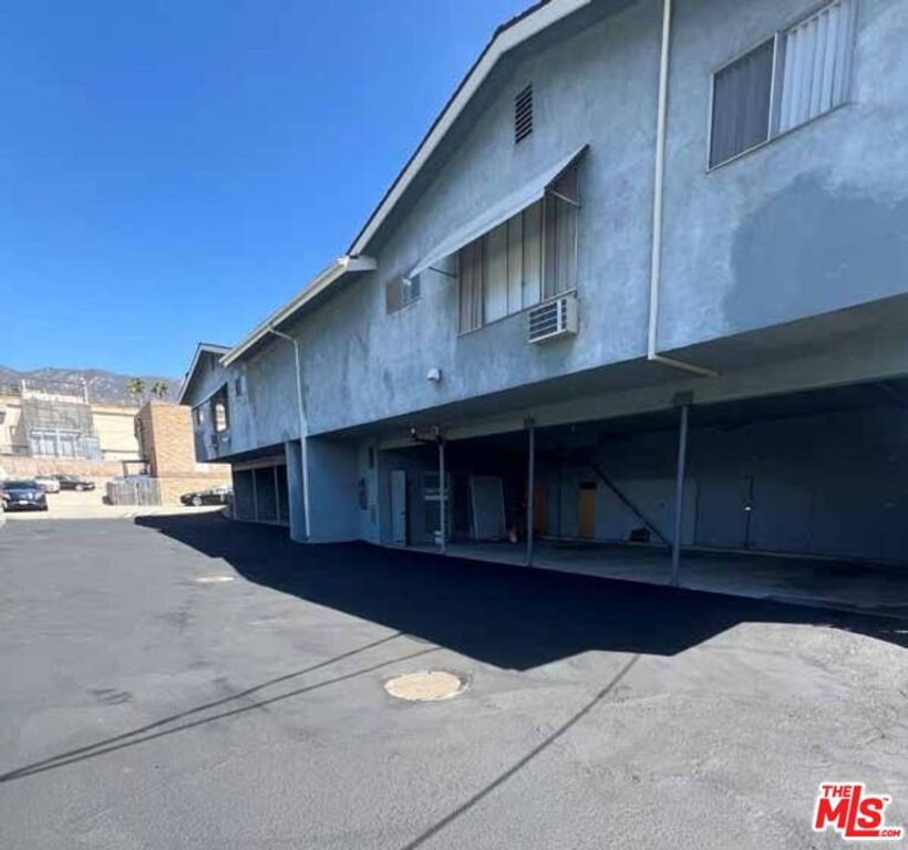 4447 Ocean View Boulevard, Montrose, CA 91020 — photo 4