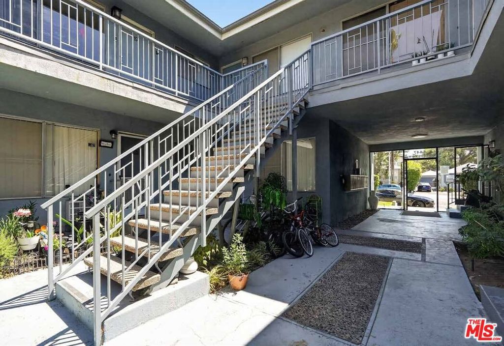 4447 Ocean View Boulevard, Montrose, CA 91020 — photo 5