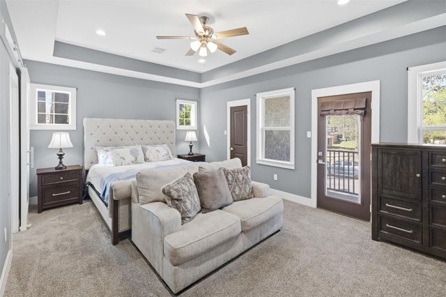 294 Apple Valley, Conroe, TX 77304