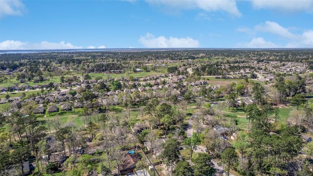 294 Apple Valley, Conroe, TX 77304