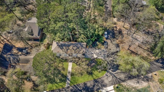 294 Apple Valley, Conroe, TX 77304