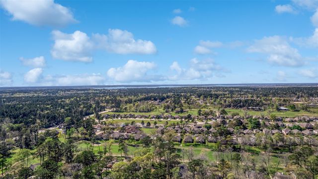 294 Apple Valley, Conroe, TX 77304