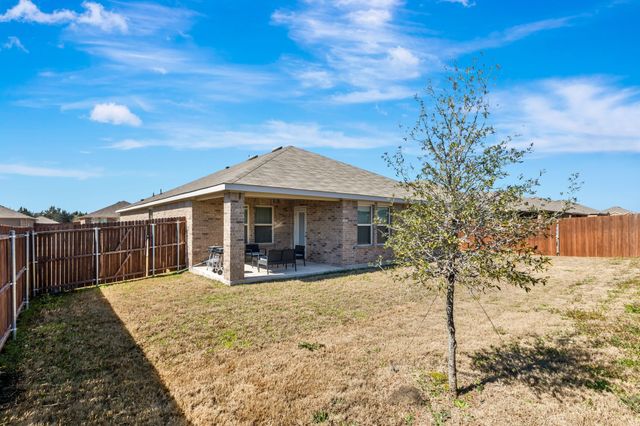 15121 Ace Drive, Dallas, TX 75253