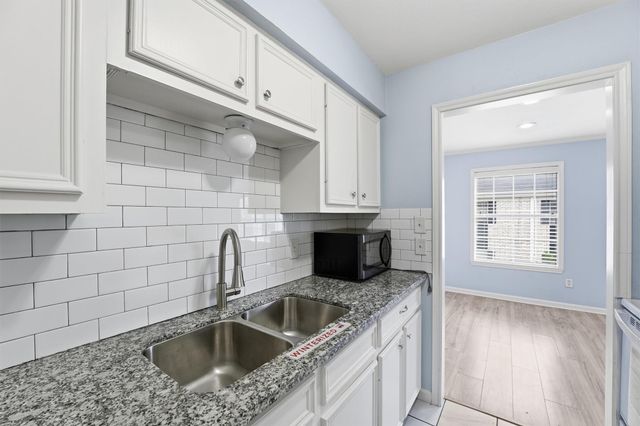 7900 Westheimer Road 146, Houston, TX 77063