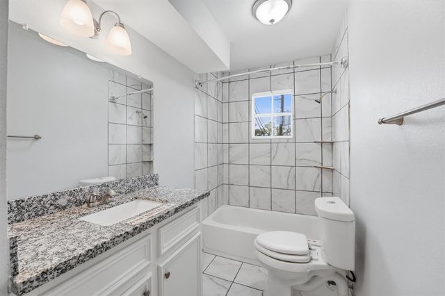 7900 Westheimer Road 146, Houston, TX 77063