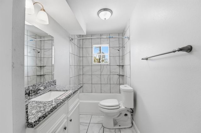 7900 Westheimer Road 146, Houston, TX 77063