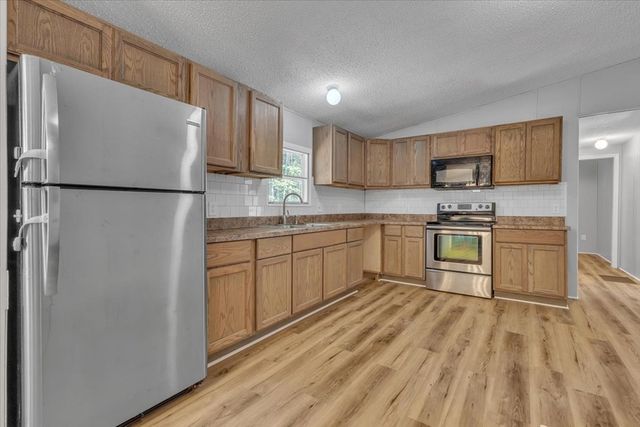 827 Brackett Ridge Road, Chatsworth, GA 30705