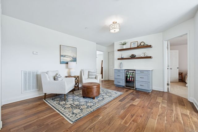 8056 Warren Dr, Nolensville, TN 37135