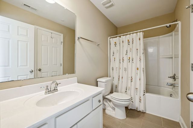 8056 Warren Dr, Nolensville, TN 37135