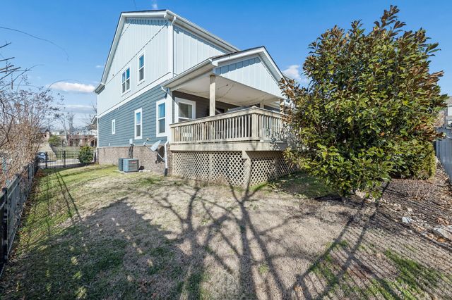 8056 Warren Dr, Nolensville, TN 37135