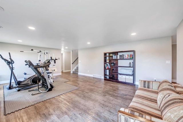 1259 HARBOR LIGHTS ROAD, Suamico, WI 54173