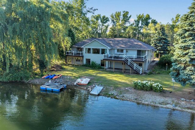 1259 HARBOR LIGHTS ROAD, Suamico, WI 54173
