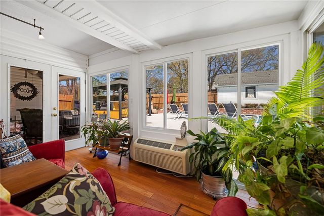 2801 Westlake Drive, Lavaca, AR 72941