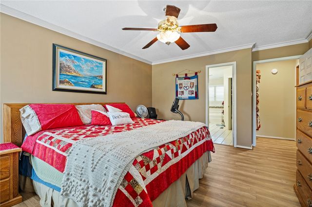 2801 Westlake Drive, Lavaca, AR 72941