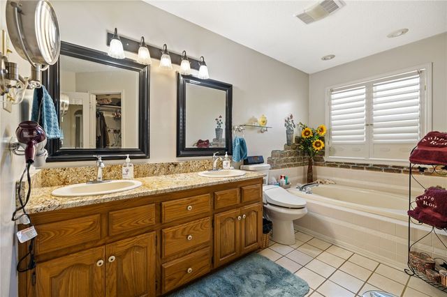 2801 Westlake Drive, Lavaca, AR 72941