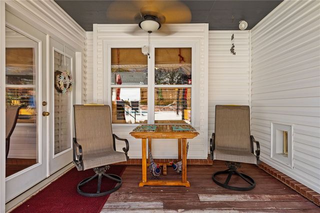 2801 Westlake Drive, Lavaca, AR 72941