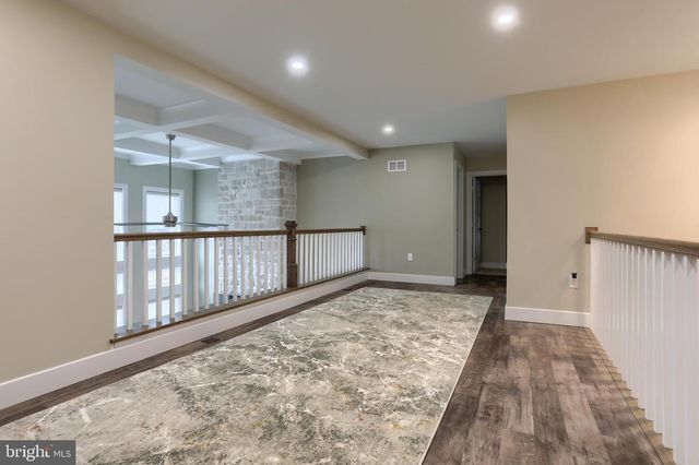 1584 HARRISBURG AVE, Mount Joy, PA 17552