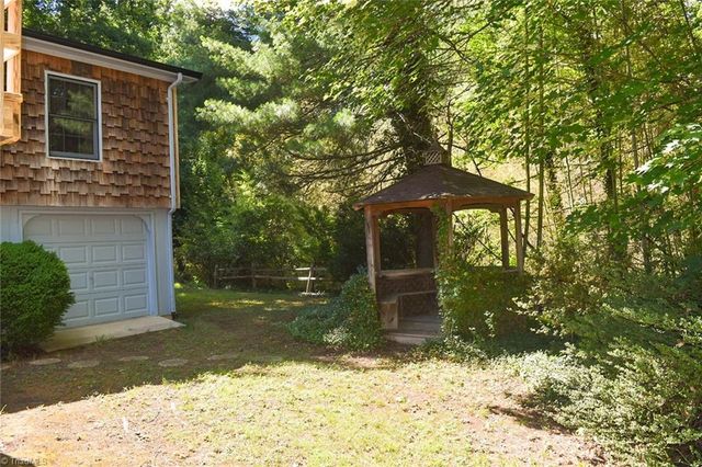 2575 Country Club Road, Wilkesboro, NC 28697
