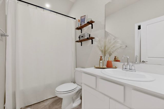 9537 Abington Avenue, Fort Worth, TX 76131