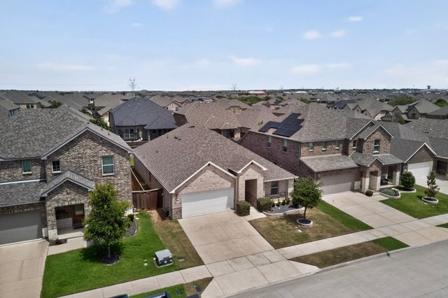 9537 Abington Avenue, Fort Worth, TX 76131