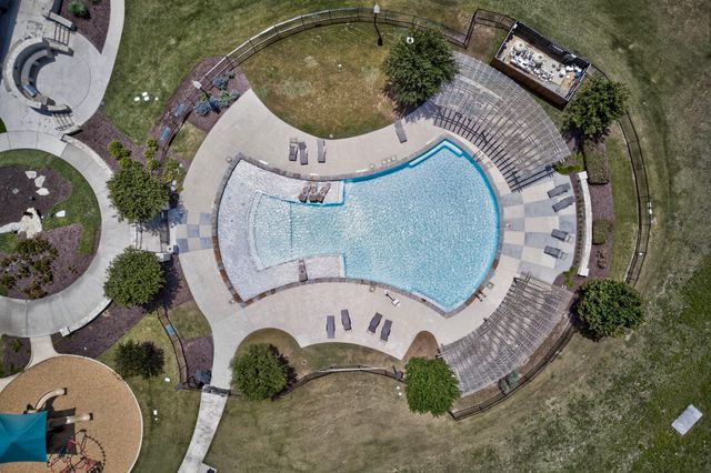 9537 Abington Avenue, Fort Worth, TX 76131
