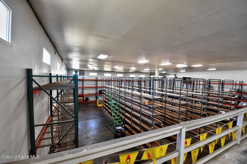 900 Kootenai Cutoff Rd, Ponderay, ID 83852 photo 15