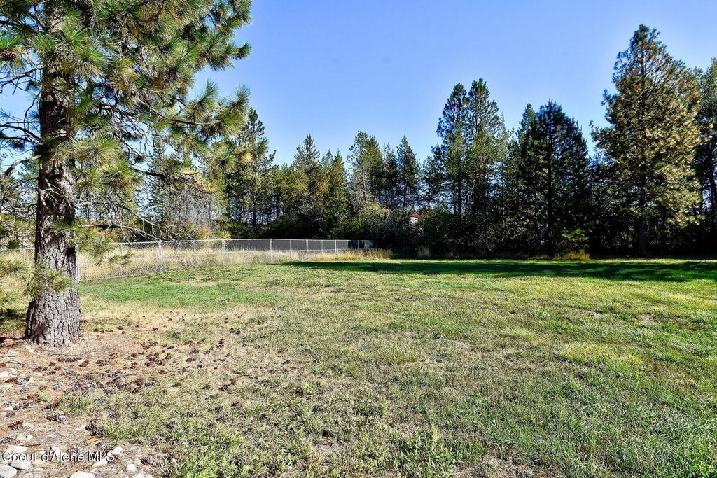 900 Kootenai Cutoff Rd, Ponderay, ID 83852 photo 28