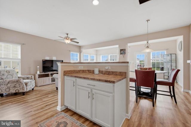 130 FAWN DR, Gilbertsville, PA 19525