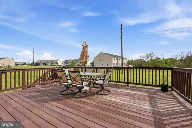 130 FAWN DR, Gilbertsville, PA 19525