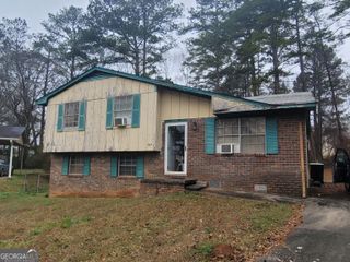 7977 Flanders Court, Jonesboro, GA 30238