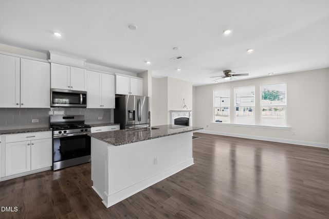 470 Clark Creek Lane, Cary, NC 27519