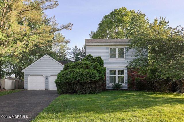 19 Alexandria Drive, Manalapan, NJ 07726