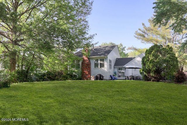 19 Alexandria Drive, Manalapan, NJ 07726