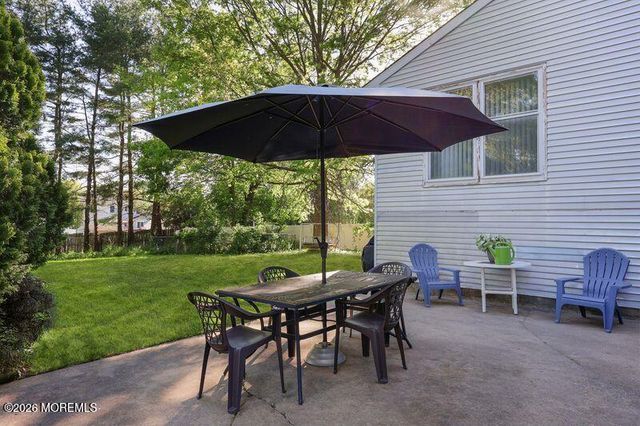 19 Alexandria Drive, Manalapan, NJ 07726
