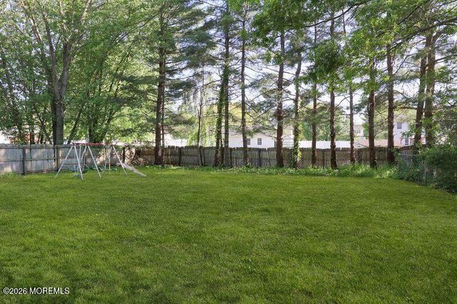 19 Alexandria Drive, Manalapan, NJ 07726