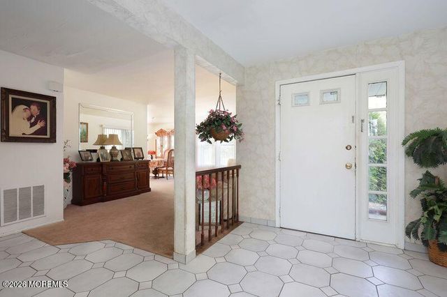 19 Alexandria Drive, Manalapan, NJ 07726