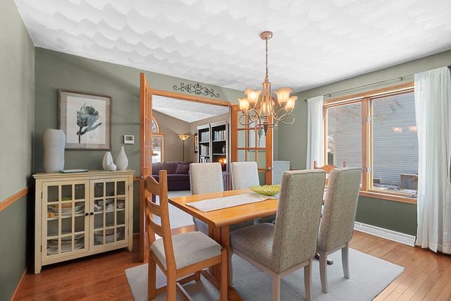 1009 E NORTHWOOD DRIVE, Appleton, WI 54911