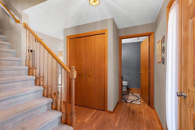 1009 E NORTHWOOD DRIVE, Appleton, WI 54911