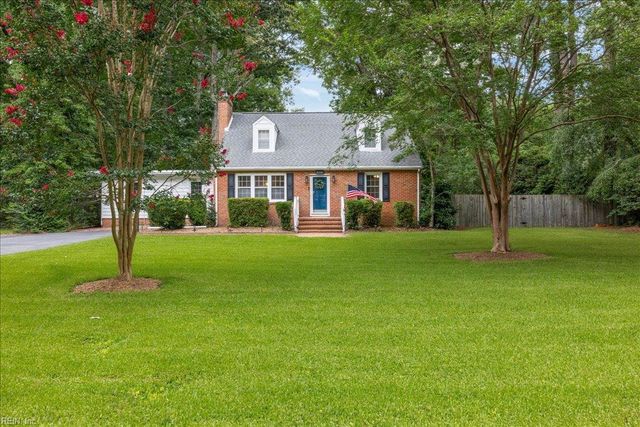 4104 Thalia DR, Virginia Beach, VA 23452
