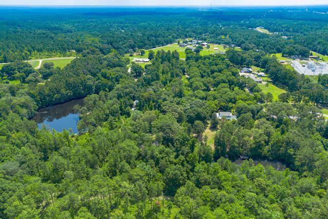 00 Cole Rd., Hattiesburg, MS 39402