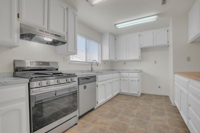 1535 Springville Way, Turlock, CA 95380