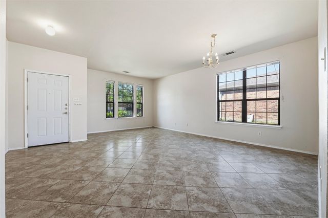 2821 Hilcroft Avenue, Denton, TX 76210