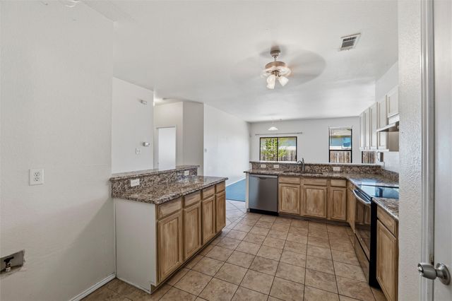 2821 Hilcroft Avenue, Denton, TX 76210