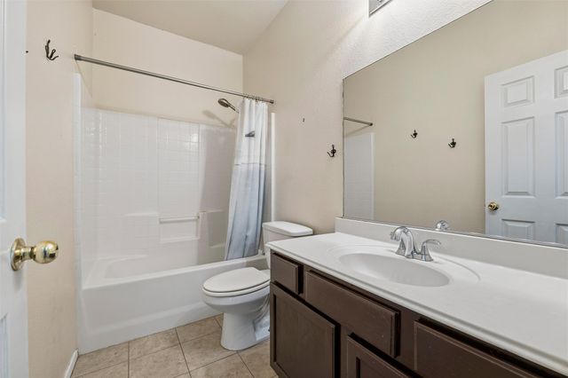 2821 Hilcroft Avenue, Denton, TX 76210