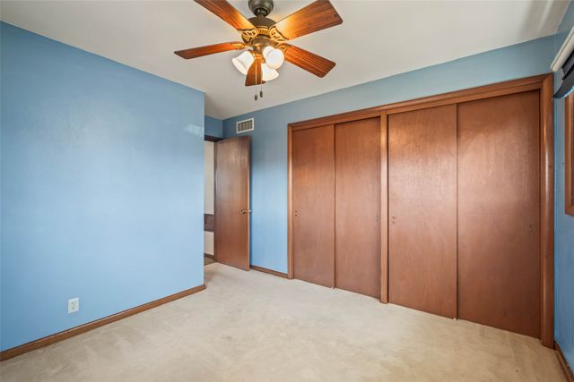 126 Broadmoor Circle, Ames, IA 50010